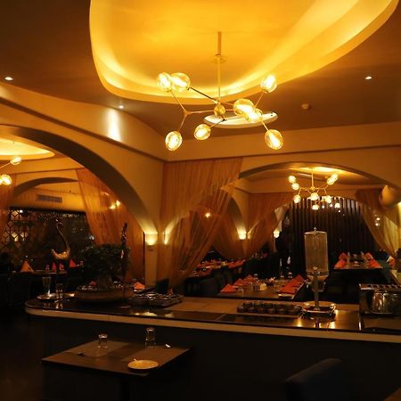 The Purple Leaf Hotels Hyderabad Bagian luar foto