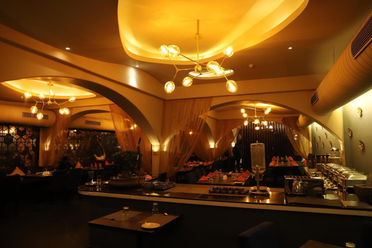 The Purple Leaf Hotels Hyderabad Bagian luar foto
